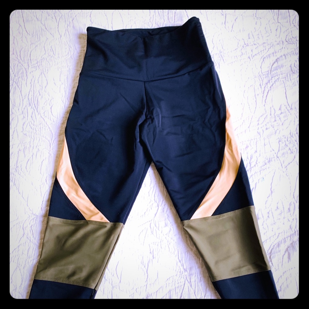 Onzie yoga pants